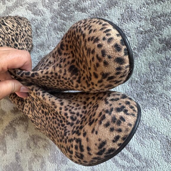 Stuart Weitzman Animal Print Over-The-Knee Boots - Picture 7 of 11